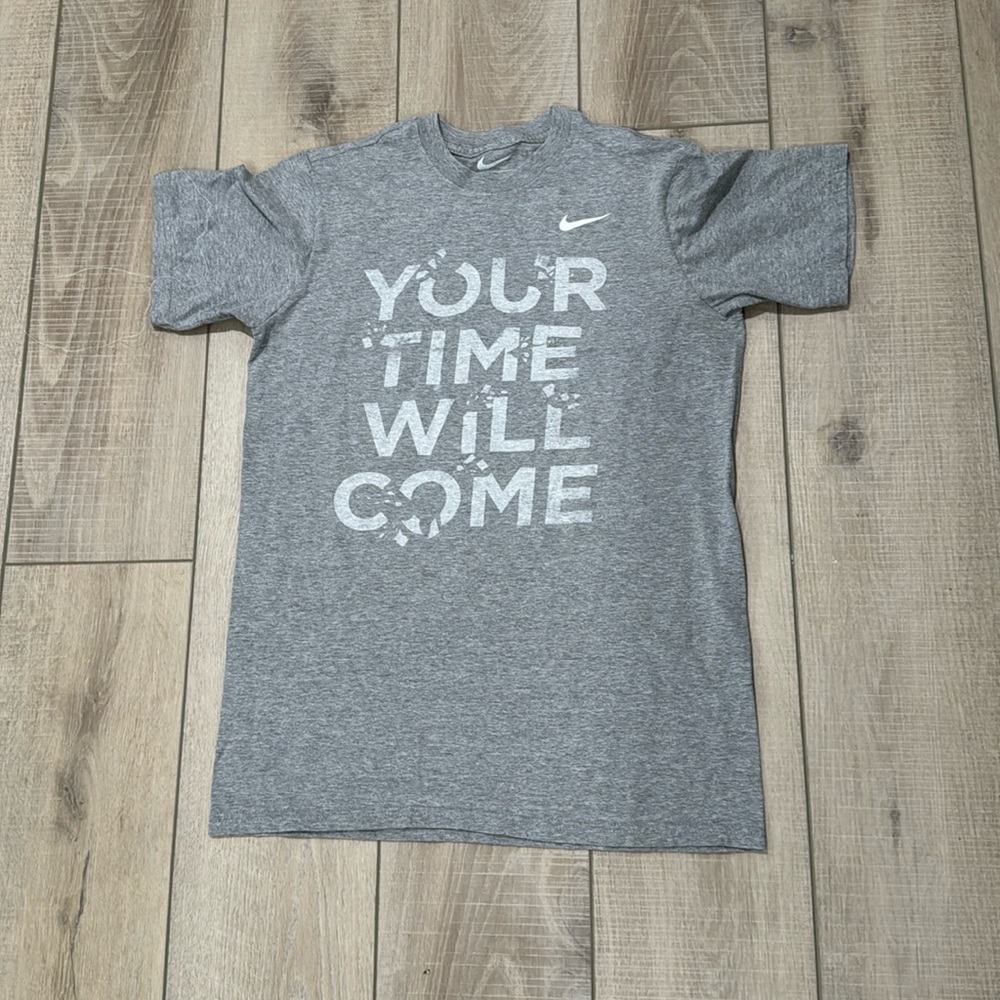 Nike kids shirt